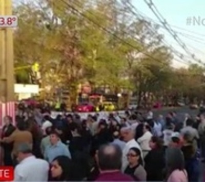 Docentes de la UNA acuerdan con Hacienda y levantan paro académico - Paraguay.com