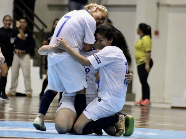 Cerro supera al Sport Colonial y se proclama en la Liga Femenina de Honor