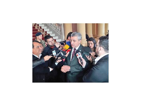 Villamayor aprueba nuevo rol para las Fuerzas Armadas