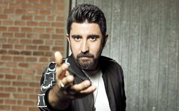 Alex Ubago canta hoy sus éxitos en el Teatro del BCP - Artes y Espectáculos - ABC Color