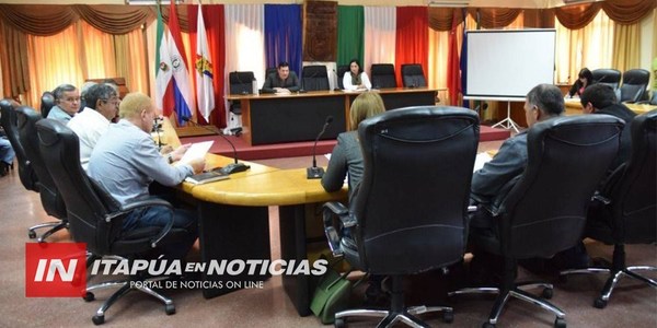 INTENDENTES ELIGIERON A NUEVAS AUTORIDADES DE LA AIDI