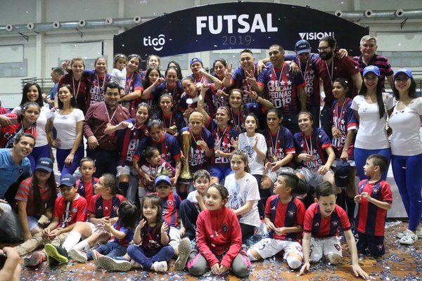 Cerro, campeón invicto del Futsal FIFA Femenino