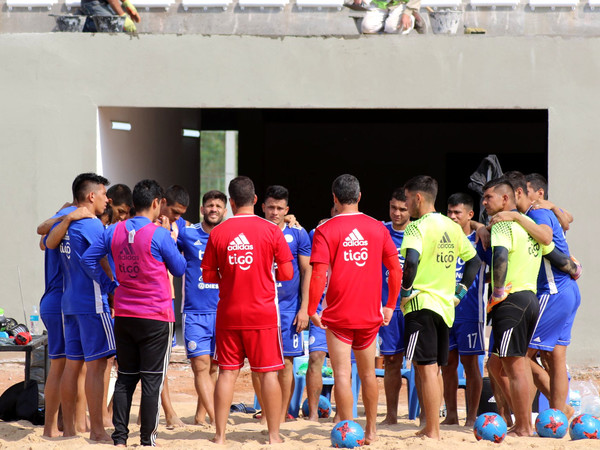Los Pynandi se entrenan en el escenario mundialista