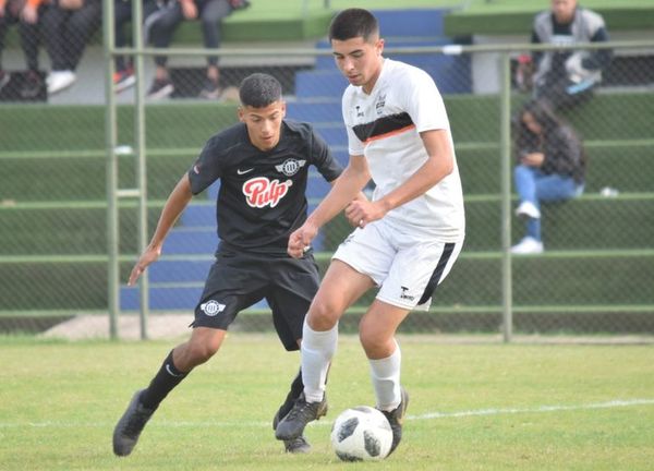 Sub15: Libertad y General Díaz, los escoltas - Fútbol - ABC Color