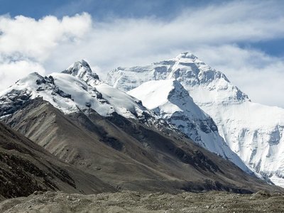 Alarmante fusión de glaciares de montaña amenaza el suministro de agua