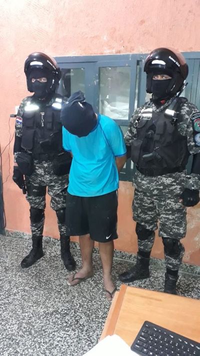 Cae uno de los presuntos motochorros que baleó a un joven - Nacionales - ABC Color