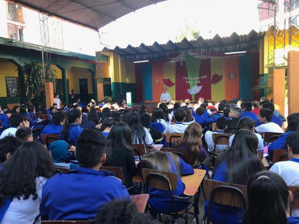 Historia de la ciudad: Cuarto año con presencia en instituciones educativas | San Lorenzo Py
