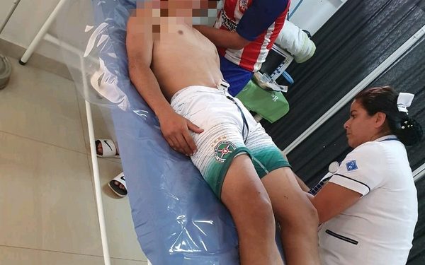 Jugador de Parananese es agredido en partido