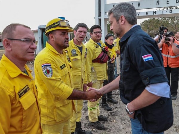 El presidente arribó al Chaco por tema de incendios forestales