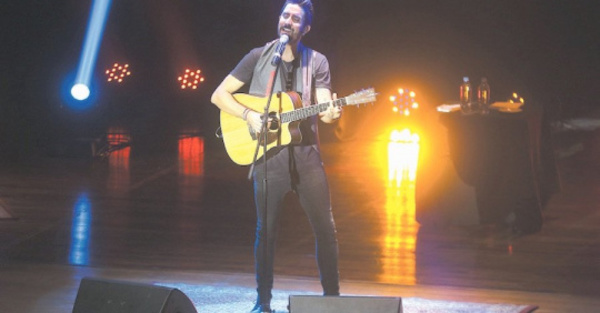 “Rohayhu mucho”, he’i Alex Ubago