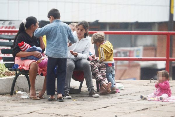 Niños en calle: “No des moneda” - Locales - ABC Color