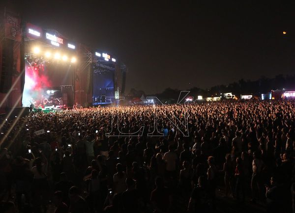 Cosquín Rock despegó con la fiesta alternativa