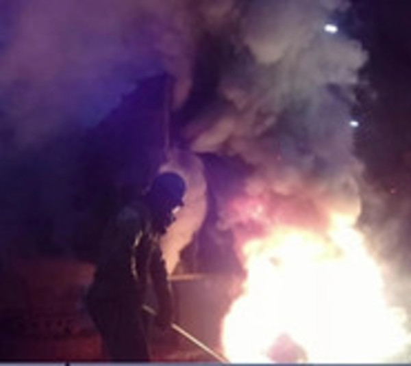 Obrero muere quemado tras explosión de un fundidor de aluminio - Paraguay.com