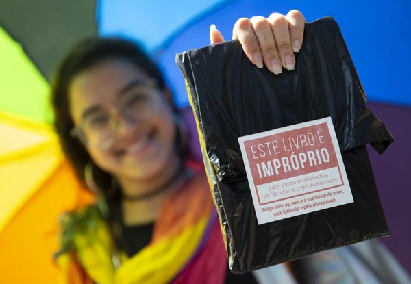 Corte suprema de Brasil prohíbe al alcalde de Río censurar libros LGBT