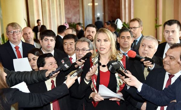 Complejo en Isla San Francisco: lamentan “falta de conocimiento” y desde MIC responderán institucionalmente - La Primera Mañana - ABC Color