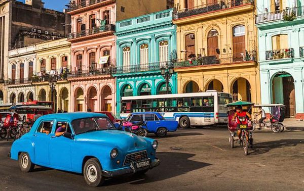 UE confirma apoyo a Cuba, a pesar de presiones de EEUU