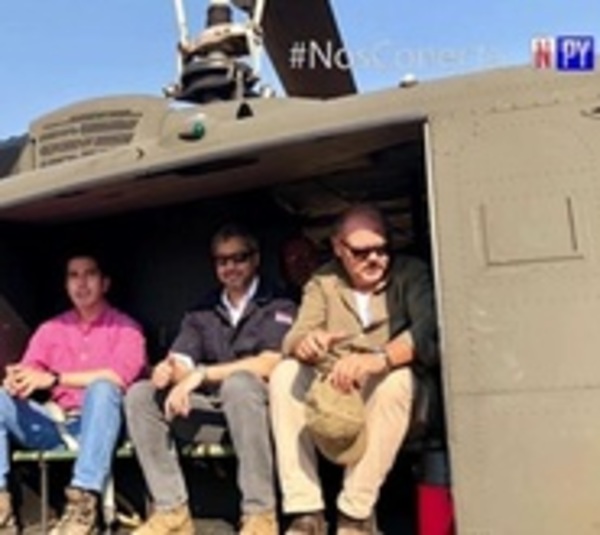 Incendios en el Chaco: Mario Abdo sobrevuela zona de Chovoreca - Paraguay.com