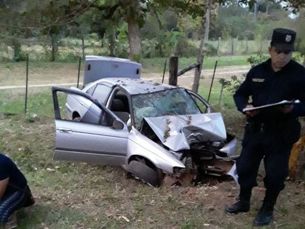 Joven que chocó el sábado en Pirayú falleció esta madrugada - Nacionales - ABC Color