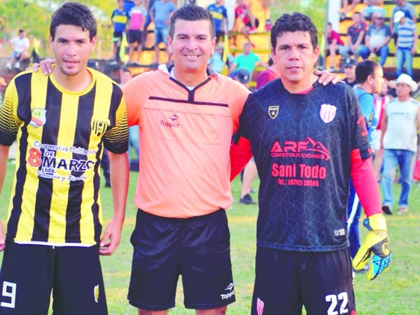 Los hermanos se vieron la cara en una FINAL