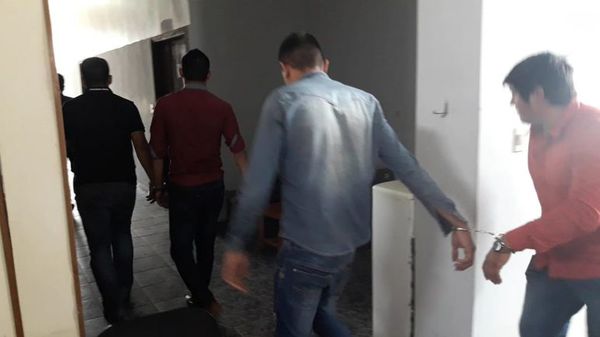 Militares fueron detenidos por un supuesto intento de asalto - Nacionales - ABC Color
