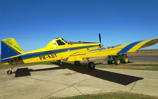 Dos avionetas hidrantes provenientes del Brasil se suman a los trabajos contra el avance del fuego en el Chaco