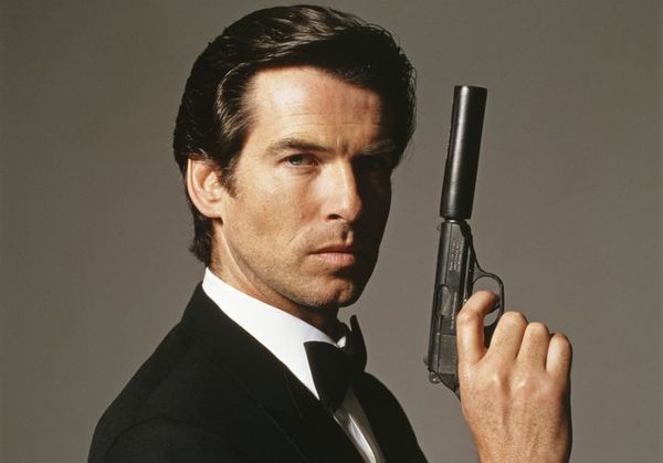 Ex James Bond, Pierce Brosnan, cree que es hora de que una mujer sea 007