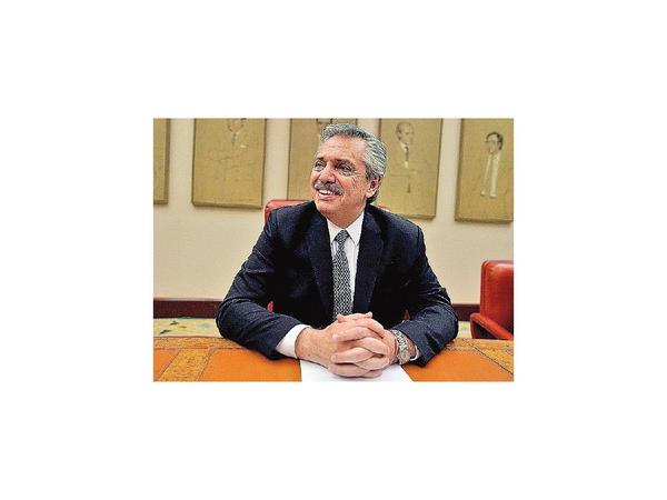 Fernández amplía ventaja sobre Macri en nuevos sondeos