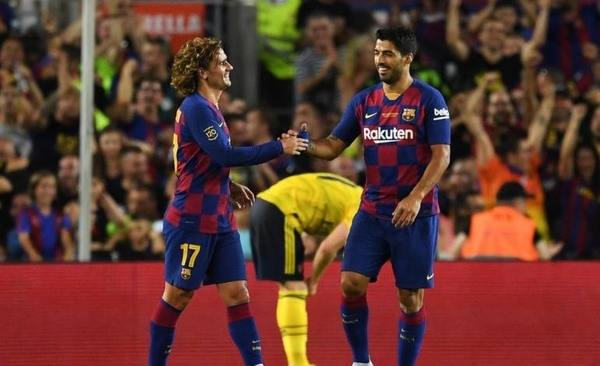 HOY / El barcelonismo espera a Messi, a Suárez... y la conexión con Griezmann