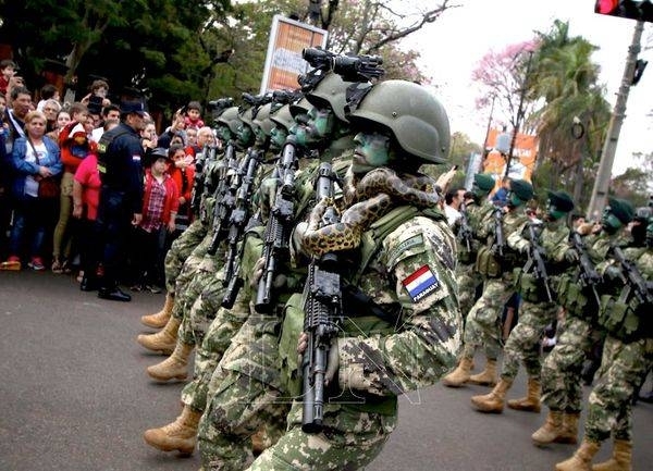 HOY / Desaprueban militarizar las calles: es una idea “marketinera”