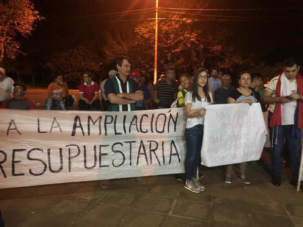 CONCEJALES DEBEN SALIR EN PATRULLERAS TRAS INCIDENTES CON MANIFESTANTES