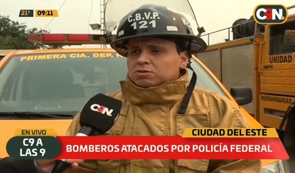 Policía Federal brasileña baleó a bomberos, denuncian