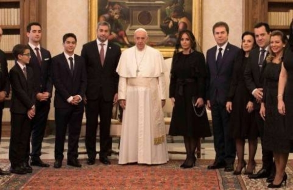 HOY / Abdo visitará por segunda vez al papa Francisco