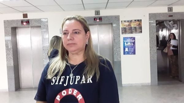 Funcionarios judiciales levantan medida de fuerza - Nacionales - ABC Color
