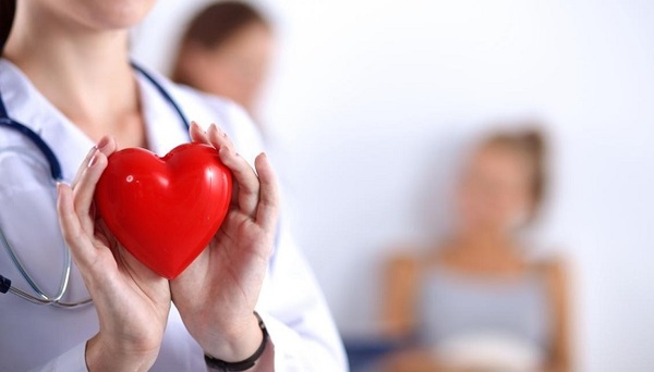 Buscan concienciar sobre enfermedades cardiovasculares en mujeres