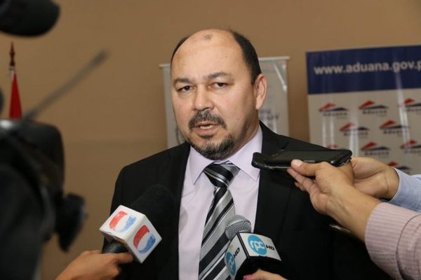 Acuerdan formalización del comercio en Ciudad del Este - .::RADIO NACIONAL::.
