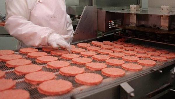 Problemas climáticos afectan venta de carne y bebidas gaseosas » Ñanduti