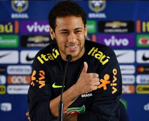 Modelo que acusó de violación a Neymar es imputada por extorsión » Ñanduti
