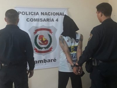 Capturan a supuesto motochorro con 12 antecedentes