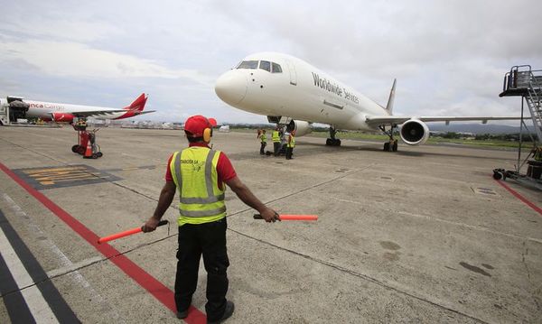 Falta infraestructura en aeropuertos de la región - Internacionales - ABC Color