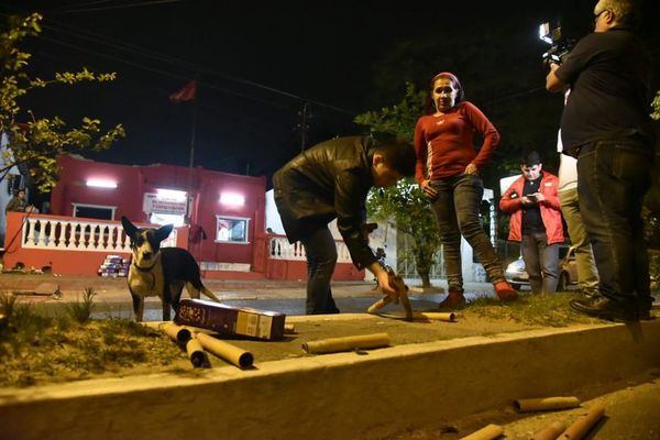 Queda con los dedos destrozados tras festejar aniversario de ANR - Nacionales - ABC Color