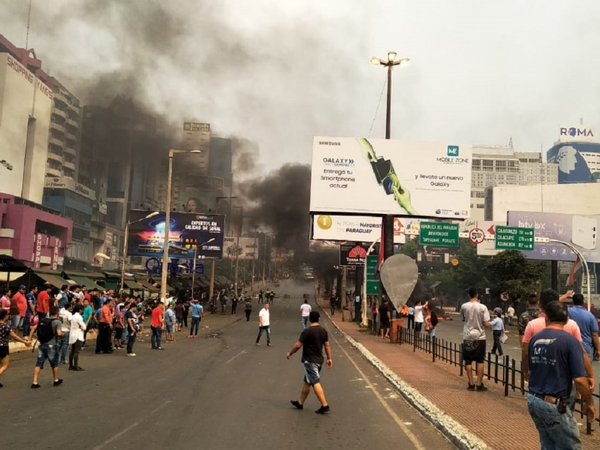 Seis imputados por disturbios durante protesta de paseros en CDE