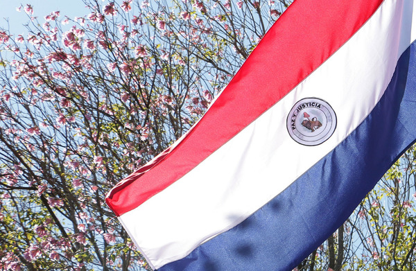 Oficializan versión guaraní del Himno Nacional del Paraguay | .::Agencia IP::.