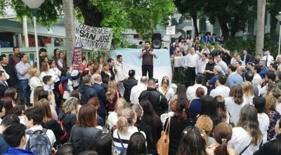 Graves denuncias en Colegio San José: Directivos ignoran reclamos de padres y éstos anuncian que recurrirán a instancias superiores - ADN Paraguayo