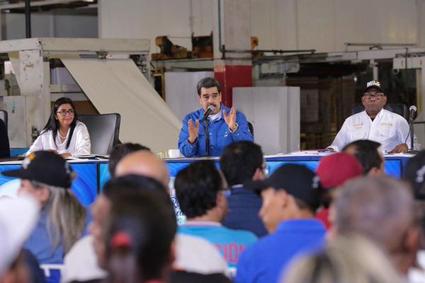 Maduro niega “chantaje” en recolección de firmas contra Trump