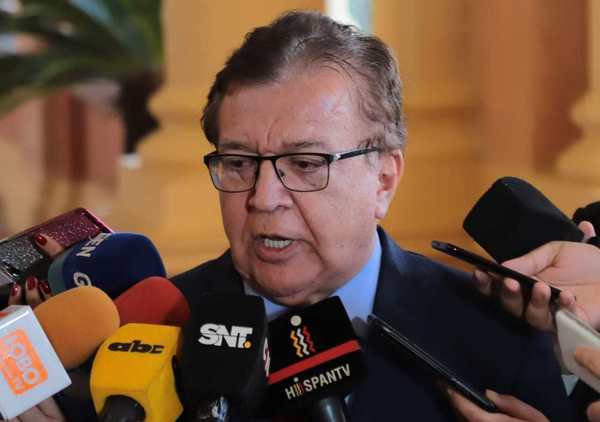 Oficialismo fuerte y disidencia fuerte: “Eso es saludable para el partido”, según Nicanor - ADN Paraguayo