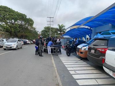 Falleció un comisario tras tiroteo en la costanera - ADN Paraguayo