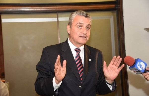 HOY / El exitoso acto criminal que liberó a narco es un "hecho aislado" para ministro