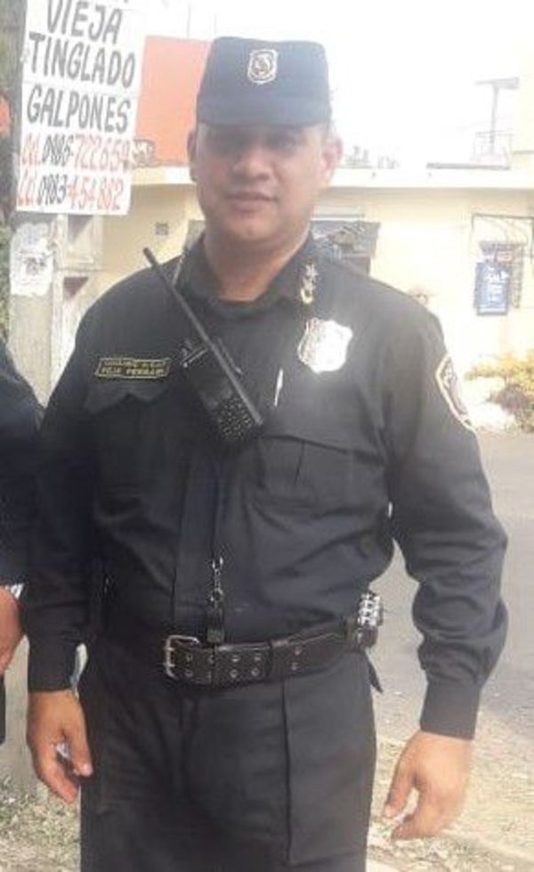 Exigen renuncia del comandante de la Policía - Nacionales - ABC Color
