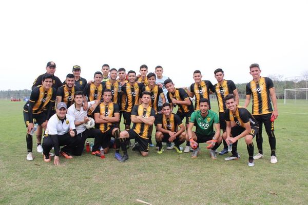 Sub 18: Libertad y Guaraní, siguen invictos  - Fútbol - ABC Color