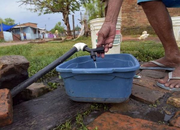 La mala distribución del agua potable alimenta la desigualdad social   - Periodismo Joven - ABC Color